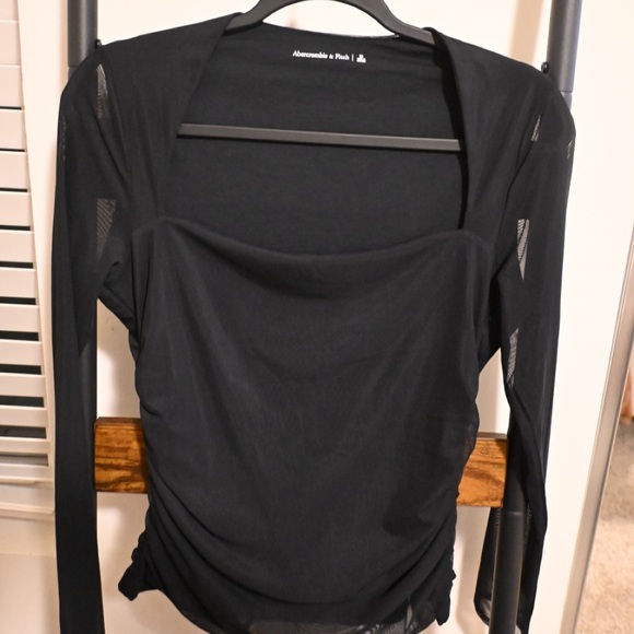 Abercrombie and Fitch Black Women's Mesh Top - Picture 1 of 9